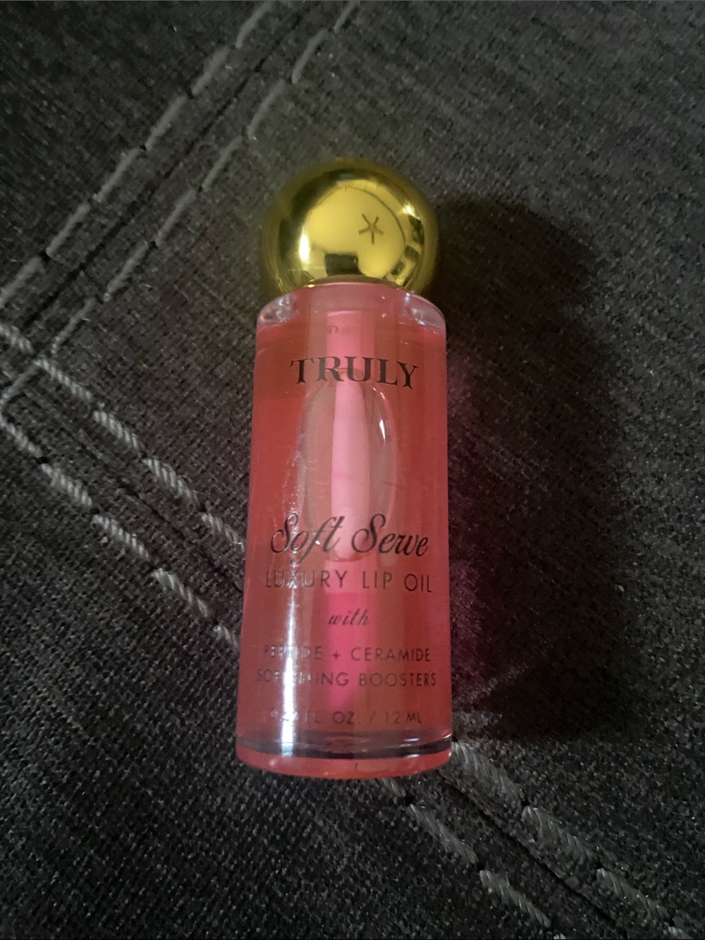 New truly soft serve luxury lip oil